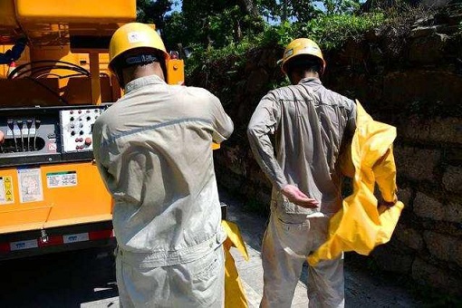 西南电网和湖北、陕西用电负荷创历史新高</p><p>　　国家电网全力保障迎峰度夏