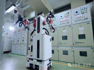全球首台！全向移动双臂协作机器人来了