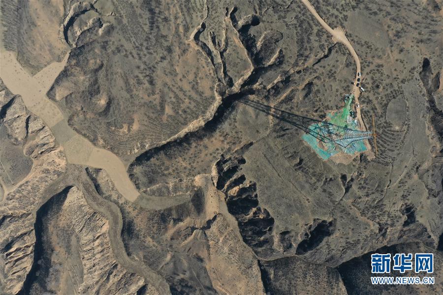 （聚焦复工复产·新华视界）（1）内蒙古：输电动脉复工忙