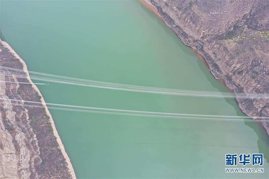 （新华视界）（1）蒙西-晋中特高压输电线路跨越黄河