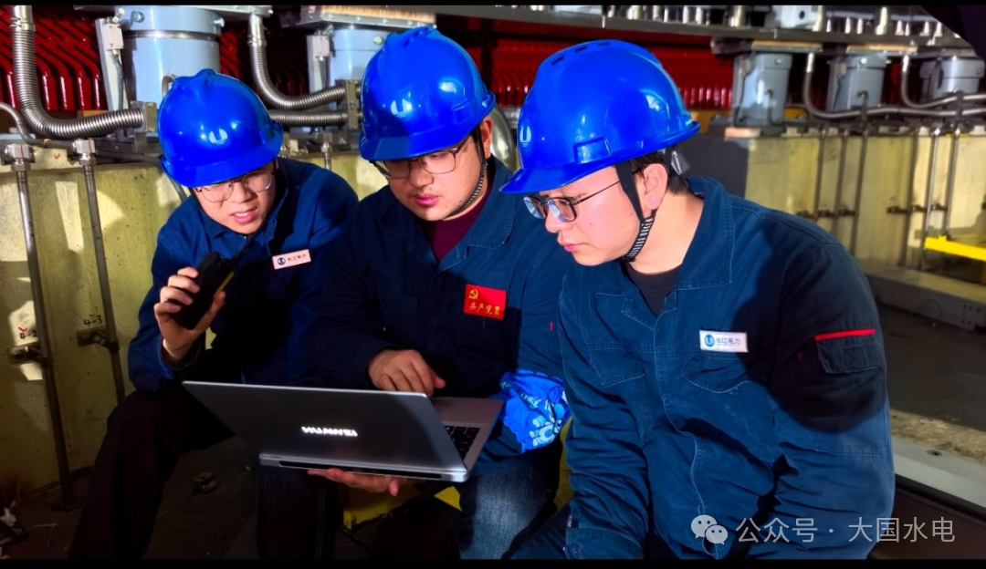 bbe33bdb7bf873c9e5dd621ecaf5bf58.png bbe33bdb7bf873c9e5dd621ecaf5bf58.png